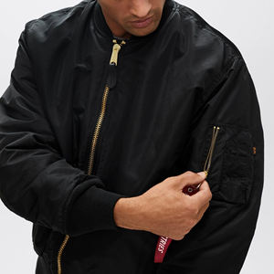 Blouson aviateur 100% en soie personnalisé avec col montant High Street Style Street Wear saison d'hiver avec poche latérale sur les manches - Product Image 5