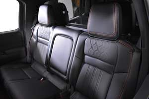 Nissan Frontier PRO-4X 2023, Cabina Doble, Gasolina, Bajo Kilometraje - Product Image 5