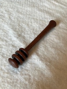 Palo agitador de miel de arce Natural ecológico de madera hecho a mano de calidad superior para uso diario en la cocina - Product Image 4