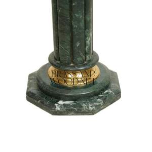 Socle en marbre vert foncé de luxe avec capitale en laiton corinthien - Product Image 3
