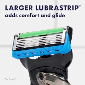 มีดโกนแบบเติมสำหรับผู้ชายยิลเลตต์โปรไกลด์มีดโกนแบบเติม12ใบ - Product Image 5