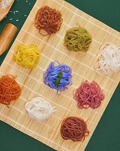 บะหมี่กึ่งสำเร็จรูปแบบย้อมสีมรดกต้นพืชทำด้วยมือจากเวียดนาม | บะหมี่มังสวิรัติแบบธรรมชาติสำหรับการส่งออกจำนวนมาก - Product Image 5