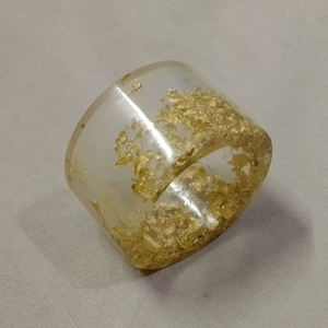 Ensemble de ronds à serviette en résine multicolore de la meilleure conception Vaisselle multiforme pour la maison et le restaurant Cuisine Nouveau style de vaisselle - Product Image 4