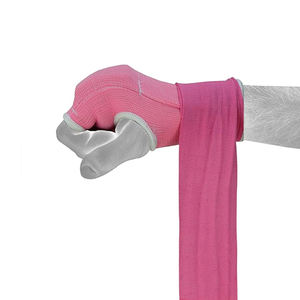 Manoplas interiores de boxeo acolchadas con gel hechas a medida para unisex Proveedor directo de fábrica Guantes de boxeo acolchados con gel para gimnasio en MOQ bajo - Product Image 4