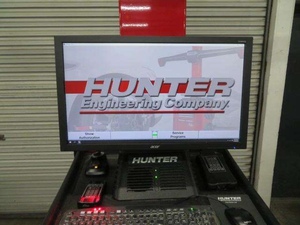 เครื่องตั้งศูนย์ล้ออัตโนมัติ 3 มิติ พร้อมกล้อง HD จอ LED กำลังไฟ 250 วัตต์ รับประกัน 3 ปี สำหรับอู่ซ่อมรถยนต์ - Product Image 4