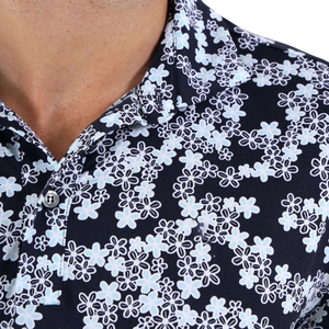 Polo de golf athlétique pour hommes avec tissu léger évacuant l'humidité résistance aux rides et ajustement personnalisé - Product Image 4