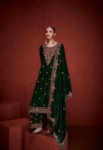 Costume Sal-war Kameez en velours pur à broderie lourde avec la collection Dupatta pour femmes - Product Image 3