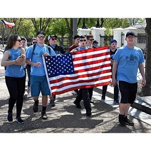 Drapeau américain 5x8 420D-700g, poids lourd, fabriqué aux États-Unis, USA TOP FLAGSINC, étoiles brodées, drapeau américain d'extérieur - Product Image 1