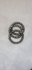 Bracelet extensible en perles cylindriques de pyrite naturelle, cristal poli doré métallique, bijoux en pierres précieuses en gros - Product Image 2
