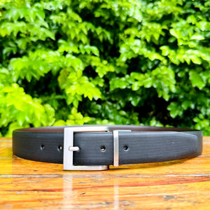 Ceinture en Cuir Véritable Réversible de Qualité Supérieure Unisexe Double Face Motif Géométrique Bicolore Profil en Relief Thermique Style Formel 35MM - Product Image 3