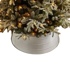 Collier d'arbre galvanisé dans un nouveau design Collier d'arbre de Noël en métal de haute qualité pour arbre de Noël Nouveau support en métal - Product Image 1