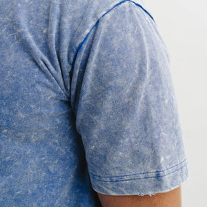 Camiseta de Hombre de Algodón 100% Suave, Lavado Ácido, Corte Holgado, Material Suave, Precio Bajo, Nueva Llegada, Buena Calidad - Product Image 6