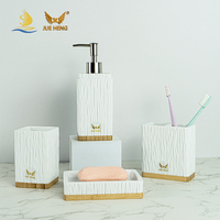 Ensemble d'accessoires de salle de bain en résine durable, 7 pièces, distributeur de savon, boîte à mouchoirs, porte-brosse à dents, utilisation hôtelière, décoration de la maison, douche