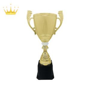 Trofeo de montaje de plástico dorado exclusivo de alta calidad, piezas acrílicas duraderas, modelo de moneda de premio, medallas de recuerdo altas y duraderas - Product Image 1