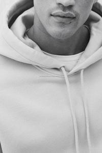 Sudadera Beige Personalizable 2025, Venta Caliente, para Bordado e Impresión al por Mayor, Tela Premium de Algodón y Poliéster, Ideal para Compras al por Mayor - Product Image 4