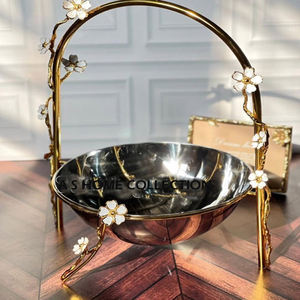 Tazón de Metal de diseño hecho a mano elegante con mango en forma de flores de acero inoxidable para Decoración de mesa, tazón para servir para dátiles de Chocolate - Product Image 1