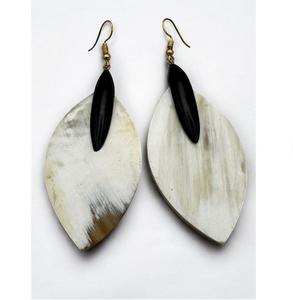 Boucles d'oreilles en corne de buffle pour filles, boucles d'oreilles pour femmes, bijoux en corne, corne naturelle pour femmes, haute qualité - Product Image 2