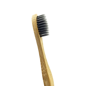 Brosse à dents en bambou infusée de charbon de bois | Hot 2025 Eco Pick Brosse biodégradable et antibactérienne durable compostable et durable - Product Image 4