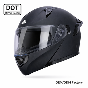 Professionele fabrikant van zwarte ABS flip-up motorhelmen, ademend, DOT-gecertificeerd, open face voor motorrijden - Product Image 1