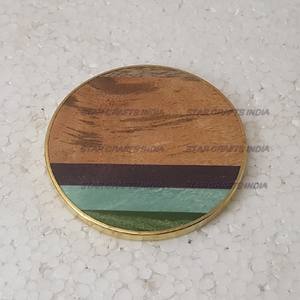 Vente chaude Nouveau Style Le Plus Populaire Résine Bois Meilleur Coaster Pièce Bois Naturel et Résine Meilleur Coaster Moderne Pierre Coaster - Product Image 4