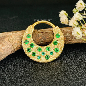 14K Or Massif CZ Vert Diamant Daith Piercing Fine Jewelry. - Product Image 3