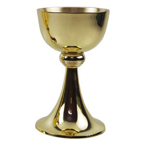 Cáliz de Ciborium de Metal con Acabado Chapado en Oro Forma Redonda Diseño Martillado La Mejor Calidad Con Tapa Cruzada para Religiosos - Product Image 1