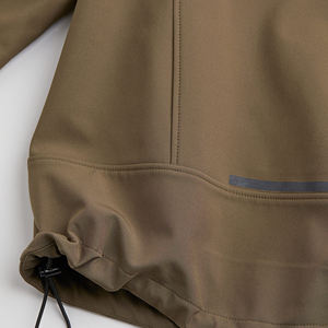 แจ็กเก็ตยุทธวิธีต่อสู้หนังปลาฉลามระดับไฮเอนด์ของผู้ชายแจ็คเก็ตให้ความอุ่นเนื้อนุ่มระบายอากาศได้ดีสำหรับฤดูหนาวทนต่อการสึกหรอและใส่สบาย - Product Image 4