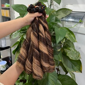 EXTENSIONS DE CHEVEUX HUMAINS VIETNAMIENS POUR LA FABRICATION DE PERRUQUES BOUNCY CURLY HIGHLIGHT PIANO BROWN OR BLONDE BRUT DONTEUR UNIQUE SDD - Product Image 5