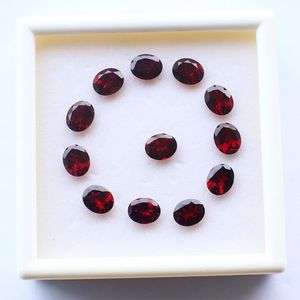 Pierre précieuse naturelle de haute qualité Mehrajudin Gems, grenat rouge, pierre précieuse en vrac, taille ovale brillante, couleur rouge sang, évaluée par une tierce partie - Product Image 1