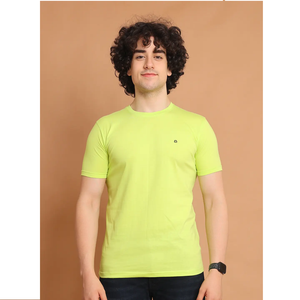 Camiseta básica de media manga con cuello redondo de calidad superior para comodidad durante todo el día Estilo versátil y moda sin esfuerzo para hombres - Product Image 1