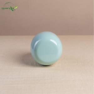 Vase de table en bambou Art Déco, forme en spirale, écologique et décoratif, couleur silencieuse - Product Image 4