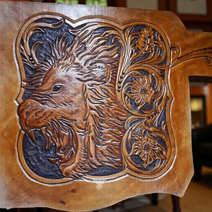 Short Vintage Bi-Fold Hand Crafted Lion Face With Florals Carving 100% Genuine Leather RFID Protected Waterproof Durable Wallets - Product Image 3