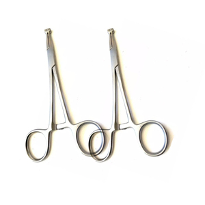 La base de l'instrument de perçage corporel chirurgical Forceps de perçage droit kit de sutur instrument médical - Product Image 2