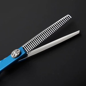 กรรไกรตัดผมสแตนเลส6นิ้วสำหรับมืออาชีพกรรไกรเสริมสวยคุณภาพสูงปลายแหลมสำหรับร้านเสริมสวยผอมบาง - Product Image 4