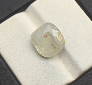 Saphir blanc naturel 11 mm 8,75 ct, taille coussin, taille étagée, pierres précieuses sans défaut, extraies de la terre de Ceylan, pour la joaillerie - Product Image 2