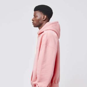 Sweat à capuche zippé décontracté avec un design élégant fait pour les hommes coupe parfaite matériau confortable idéal pour les voyages sportifs et détendus - Product Image 4