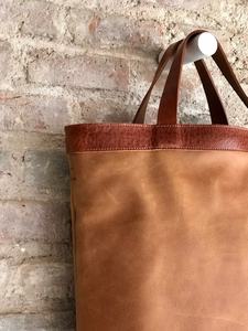 Sacs à main fourre-tout en cuir pour femmes de luxe personnalisables AV-0029 en cuir véritable - Product Image 2