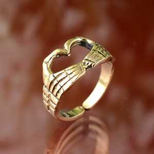 Trendy Two Hand Joined Heart Brass <b>Ring</b> 18k Gold Plated Ethnic <b>Adjustable</b> Punk Skeleton Palm Heart Finger Women Wholesale <b>Ring</b> - Product Image 4