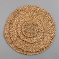 Ensembles de vente en gros en osier Sets de table en paille Sous-verres en jacinthe d'eau Produits faits à la main Décoration et accessoires de table de mariage