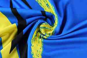 Diseño personalizado y logotipo tamaño adulto transpirable Deportes Fútbol uniforme conjunto OEM servicio barato alta calidad uniforme de fútbol - Product Image 5