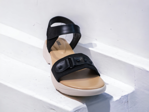 รองเท้าแตะผู้หญิงคุณภาพสูงมีความสบายและมีสไตล์พื้นรองเท้า PU ขนาดกลางพื้นรองเท้านุ่ม-เท้าของคุณเป็นเพื่อนที่ดีที่สุด - Product Image 3