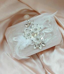 Antique Look Beaded Resin Clutch Bag Acrylic Imitation Pearl Gold Plated Vintage <b>Butterfly</b> Solid <b>Charm</b> Complete Set Creative Art - Product Image 1