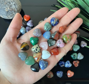 <b>Natural</b> <b>Crystal</b> Heart Love Shape Healing Stone Puffy Pocket Gemstone for Healing Energy Meditation Chakra Balancing Reiki - Product Image 2