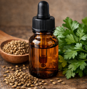 Huile essentielle de graines de persil pur en gros, distillée à la vapeur, huile d'aromathérapie pour les soins de la peau, les soins capillaires et les massages, fournisseur en vrac OEM - Product Image 2