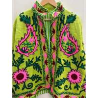 Veste en coton tissé écologique Prairie Chic à manches longues et col mandarin, motif floral artisanal de Jaipur, couleur lime, pour le printemps