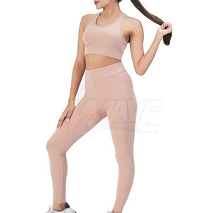 Conjunto de yoga cómodo hecho por Pakistán para mujer con cintura elástica Diseño transpirable Logotipo de precio de venta en línea en el frente - Product Image 4