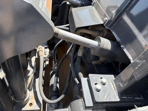 Chariot élévateur tout-terrain CASE 586H 2023 avec composants de transmission essentiels, capacité nominale de 3500 kg, garantie de 2 ans - Product Image 4