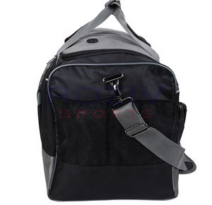 Sac de sport MMA et arts martiaux le plus vendu avec doublure en nylon, sangle réglable et grande capacité - Sac de voyage personnalisé avec fermeture éclair - Product Image 6