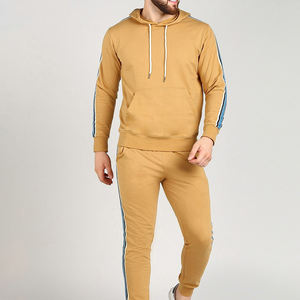 Venta al por mayor personalizado impreso 400GSM French Terry Unisex Pull-over Jogging Suit transpirable con capucha algodón poliéster sudaderas con capucha pantalones conjunto - Product Image 5