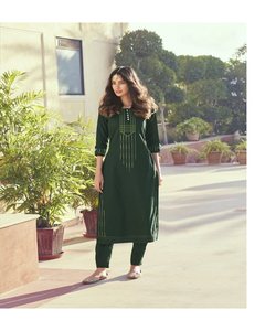 Costume de pelouse islamique pakistanais pour femmes musulmanes avec long imprimé Kameez et Dupatta dans le style modeste de fête de l'Aïd - Product Image 2
